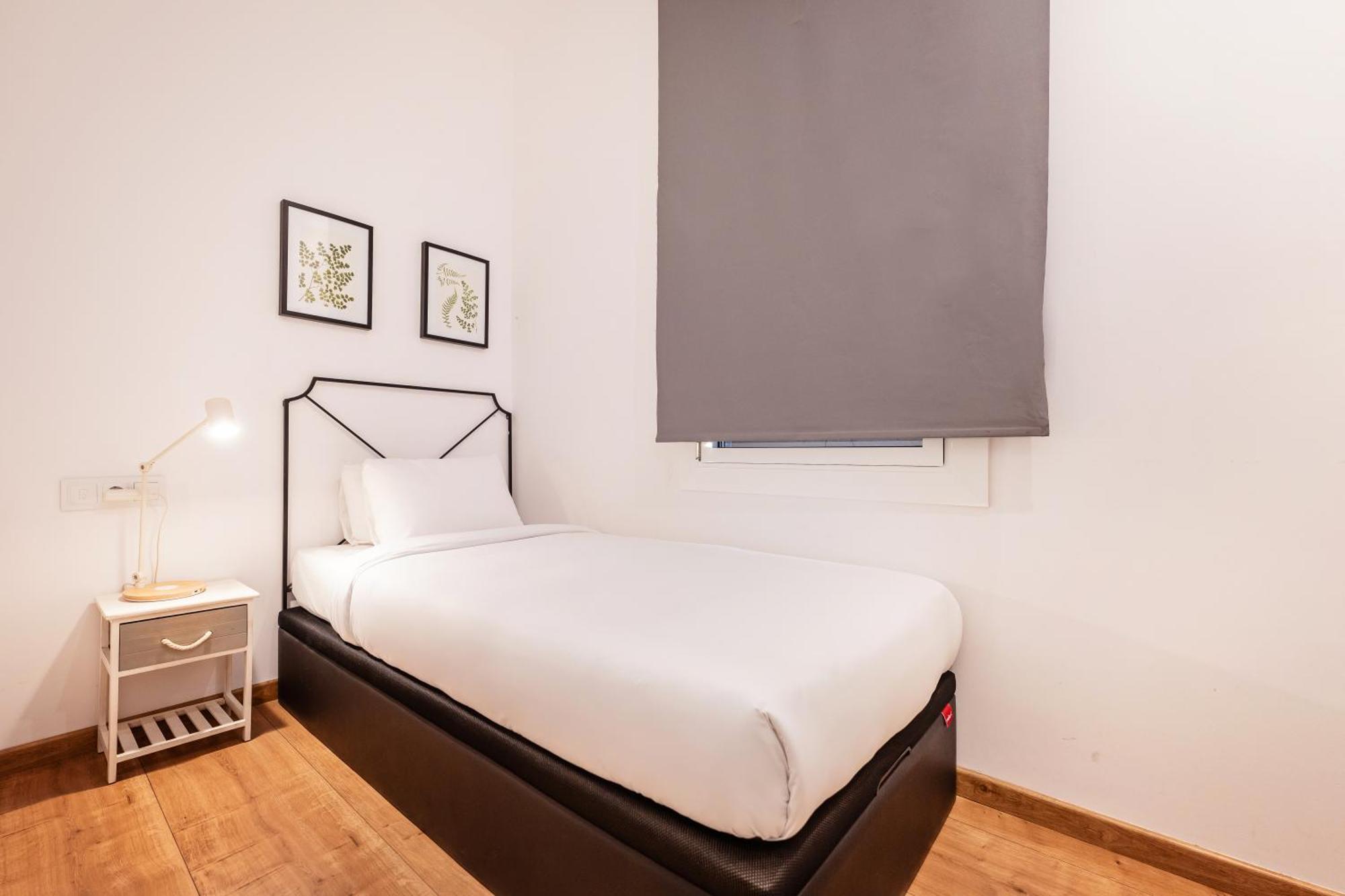 Sweett - Urgell Eixample Apartment Барселона Екстериор снимка